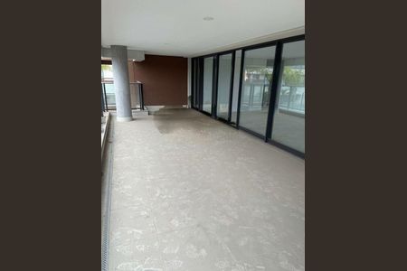 Apartamento à venda com 4 quartos, 230m² em Morumbi, São Paulo