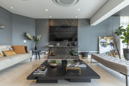 Apartamento à venda com 225m², 2 quartos e 4 vagas