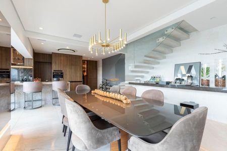 Apartamento à venda com 225m², 2 quartos e 4 vagas