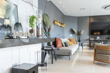 Apartamento à venda com 225m², 2 quartos e 4 vagas