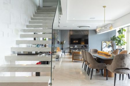 Apartamento à venda com 225m², 2 quartos e 4 vagas