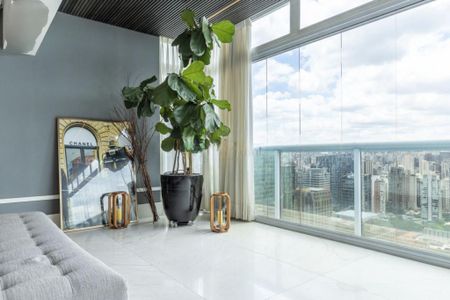 Apartamento à venda com 225m², 2 quartos e 4 vagas