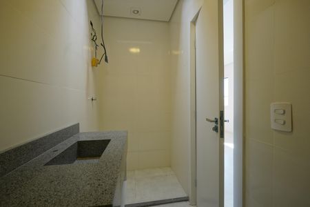 Casa de condomínio para alugar com 115m², 3 quartos e 2 vagasSuíte