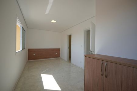 Casa de condomínio para alugar com 115m², 3 quartos e 2 vagasSuíte