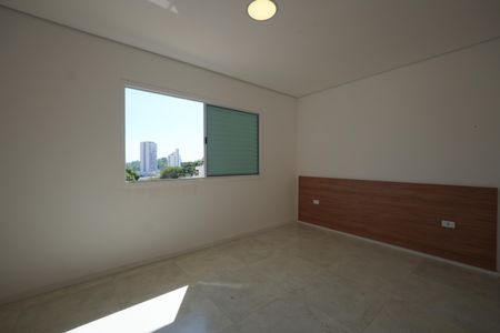 Casa de condomínio para alugar com 115m², 3 quartos e 2 vagasSuíte