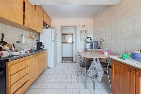 Apartamento à venda com 67m², 3 quartos e 1 vagaCozinha