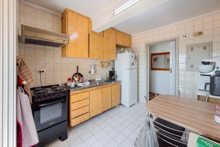 Apartamento à venda com 67m², 3 quartos e 1 vagaCozinha