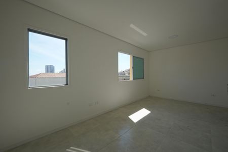 Casa de condomínio à venda com 120m², 3 quartos e 2 vagasSuíte
