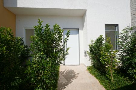 Casa para alugar com 120m², 3 quartos e 2 vagasEntrada