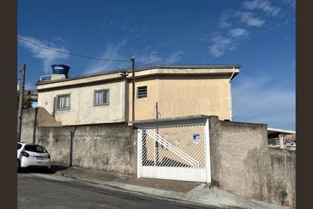 Casa à venda com 154m², 3 quartos e 5 vagasFachada 