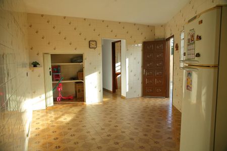 Casa à venda com 154m², 3 quartos e 5 vagasCozinha (terreo)