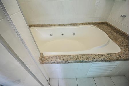 Apartamento à venda com 44m², 2 quartos e 1 vagaBanheiro/Cozinha/Área de Serviço