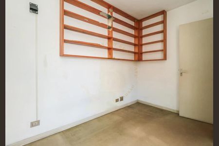 Casa à venda com 3 quartos, 138m² em Chácara Gaivotas, São Paulo