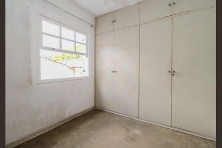 Casa à venda com 3 quartos, 138m² em Chácara Gaivotas, São Paulo