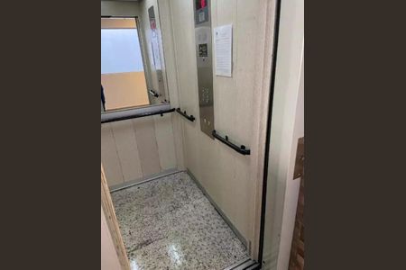 Apartamento à venda com 48m², 2 quartos e 1 vagaárea comum