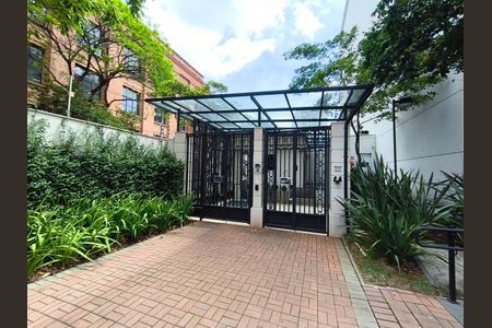 Apartamento para alugar com 59m², 1 quarto e 1 vagaEFachada + Portaria