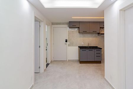 Sala de apartamento para alugar com 2 quartos, 35m² em Jardim Sabara, São Paulo