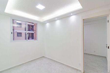 Sala de apartamento para alugar com 2 quartos, 35m² em Jardim Sabara, São Paulo