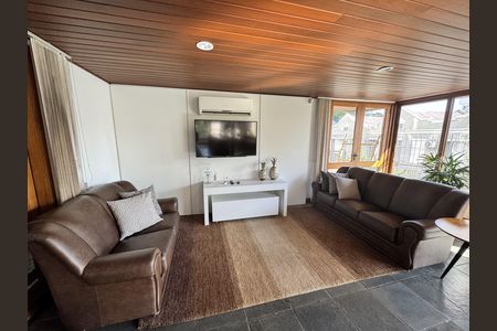 Apartamento à venda com 111m², 2 quartos e 2 vagasSala