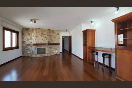 Apartamento para alugar com 4 quartos, 250m² em Alto de Pinheiros, São Paulo
