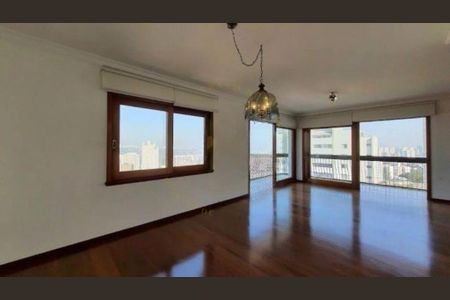 Apartamento para alugar com 4 quartos, 250m² em Alto de Pinheiros, São Paulo