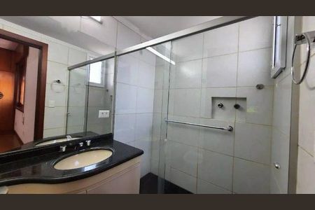 Apartamento para alugar com 4 quartos, 250m² em Alto de Pinheiros, São Paulo