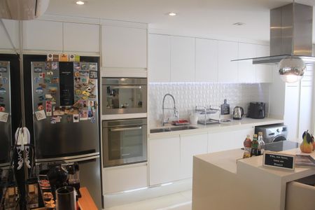 Apartamento à venda com 62m², 1 quarto e 2 vagasCozinha