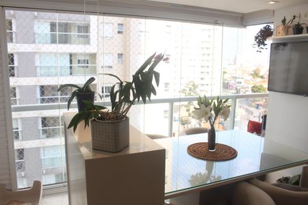 Apartamento à venda com 62m², 1 quarto e 2 vagasVaranda