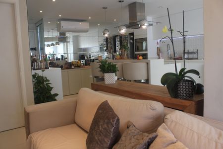 Apartamento à venda com 62m², 1 quarto e 2 vagasSala