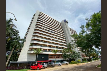 Apartamento para alugar com 160m², 2 quartos e sem vagaFachada