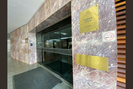 Apartamento para alugar com 160m², 2 quartos e sem vagaÁrea comum