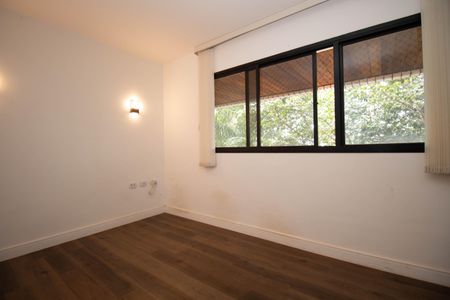 Apartamento para alugar com 160m², 2 quartos e sem vagaQuarto 