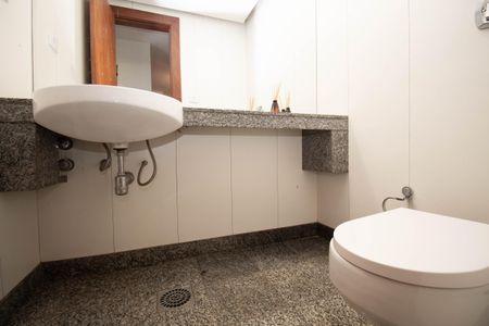 Apartamento para alugar com 160m², 2 quartos e sem vagaLavabo