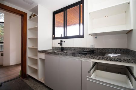 Apartamento para alugar com 160m², 2 quartos e sem vagaCozinha e Área de Serviço