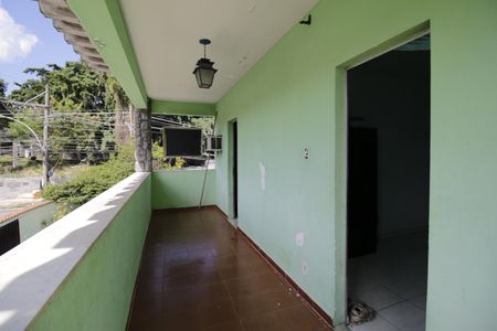 Casa à venda com 142m², 4 quartos e 1 vagaVaranda