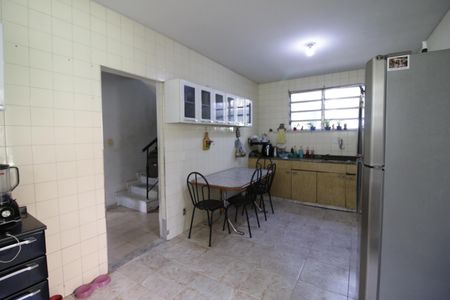 Casa à venda com 142m², 4 quartos e 1 vagaCozinha