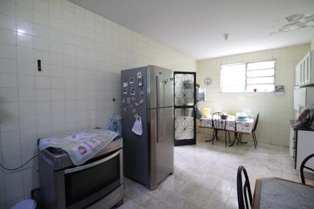 Casa à venda com 142m², 4 quartos e 1 vagaCozinha