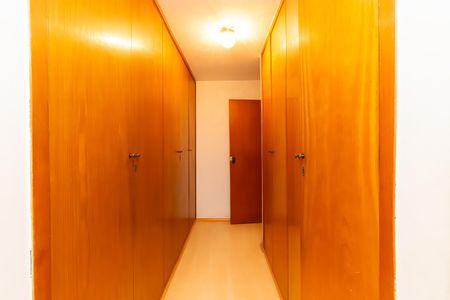 Suíte de casa à venda com 3 quartos, 215m² em Planalto Paulista, São Paulo