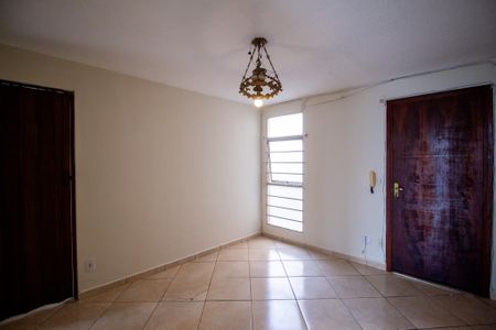 Sala  de apartamento para alugar com 2 quartos, 55m² em Jardim Guaruja, Sorocaba