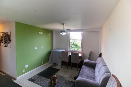 Sala de apartamento para alugar com 3 quartos, 78m² em Fátima, Niterói