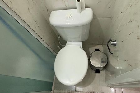 Apartamento à venda com 44m², 2 quartos e sem vagaBanheiro 