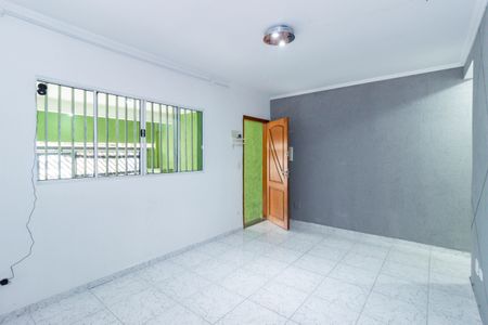 Sala de casa para alugar com 2 quartos, 70m² em Vila Clarice, São Paulo