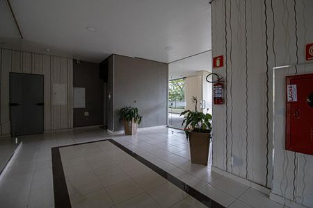 Apartamento à venda com 54m², 2 quartos e 1 vagahall de entrada_3
