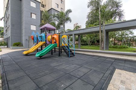 Apartamento à venda com 54m², 2 quartos e 1 vagaplay ground_2