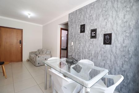 Apartamento para alugar com 80m², 2 quartos e 1 vagaSala