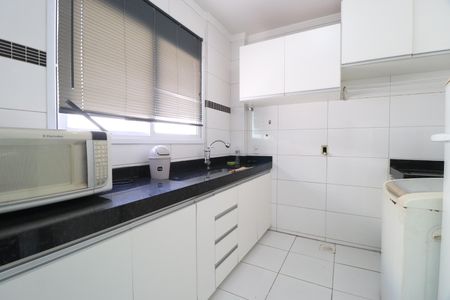 Apartamento para alugar com 80m², 2 quartos e 1 vagaCozinha