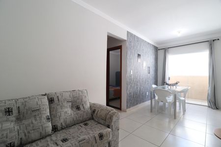 Apartamento para alugar com 80m², 2 quartos e 1 vagaSala