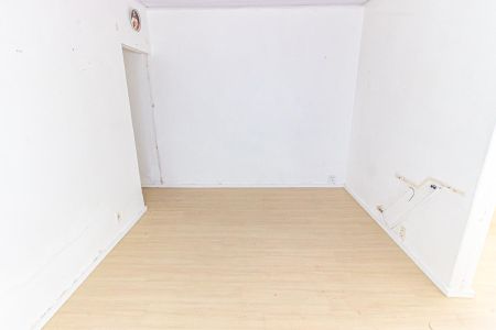 Casa à venda com 125m², 2 quartos e 2 vagasSala
