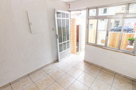Casa à venda com 125m², 2 quartos e 2 vagasGaragem