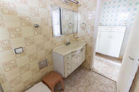 Casa à venda com 125m², 2 quartos e 2 vagasBanheiro 1